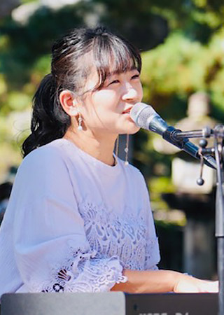 佐合井マリ子