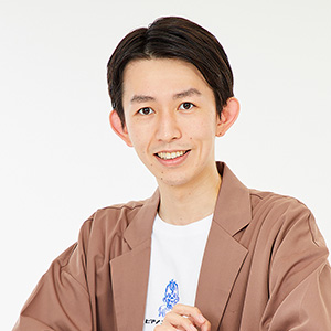 真輝志