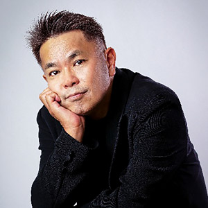 中西圭三