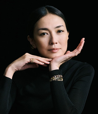 板谷由夏