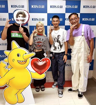 プロダブルダッチチーム「NEWTRAD」　STRさん、OHINAさん