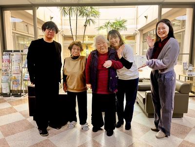 みんな元気いっぱいの「向陽苑」