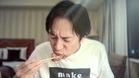徳井