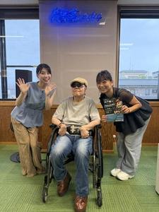 全盲で車いすのミュージシャンこと、山下純一さん♪：画像