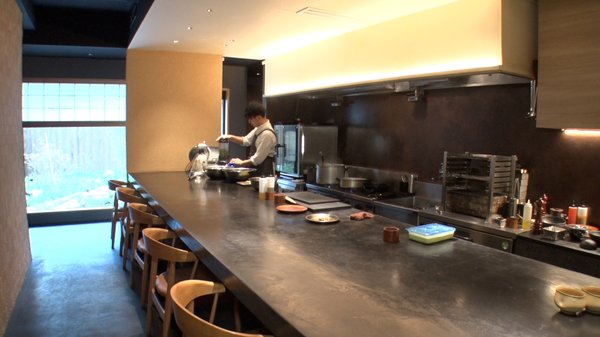 フルフラットのオープンカウンター