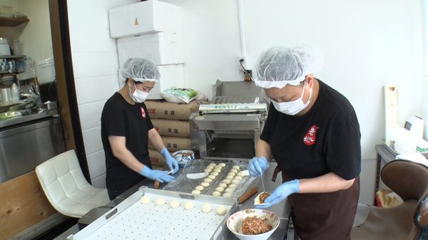 自慢の豚肉饅頭