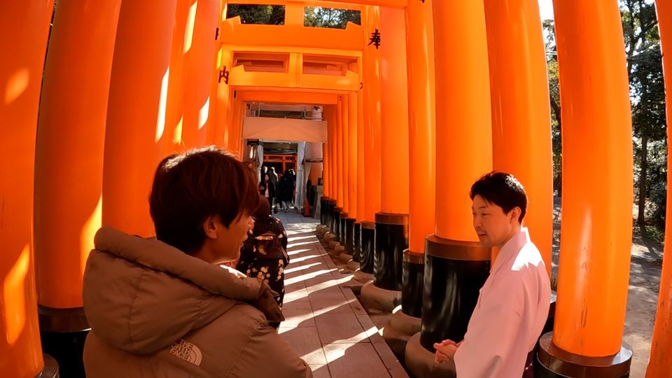 商売繁盛を祈願！伏見稲荷大社へ。