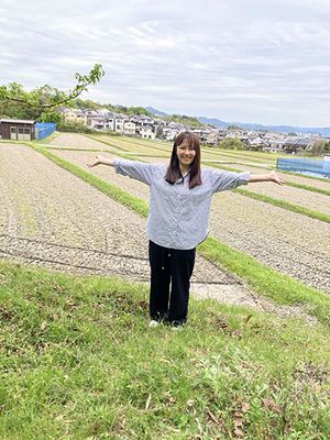 圃場先にて西上さん1ST