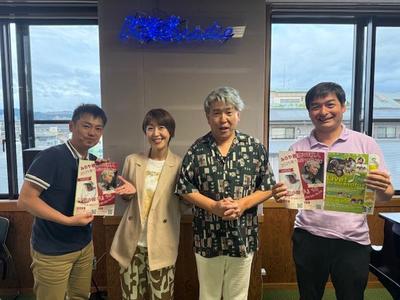 初登場!シンガーソングライターの秋人さん♪:画像